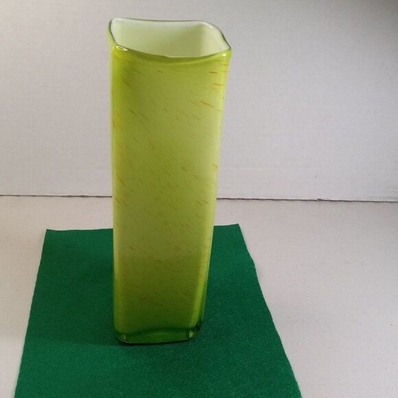 Green w/ Orange Streaks White Inside Art Studio Hand blown Vase Cottagecore - Picture 1 of 6